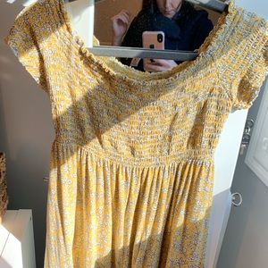 Off the shoulder yellow floral maternity top